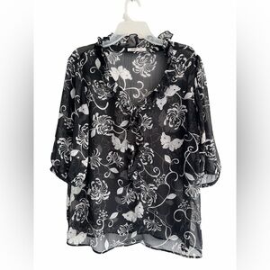 Old Navy Black and White Floral transparent Blouse